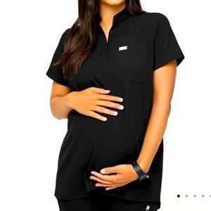 Figs Maternity Kitale Scrub Top